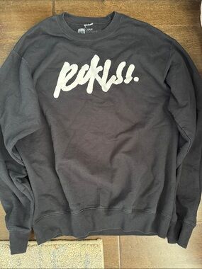 Reckless Reklss Men's Black Crewneck Sweater with Script Logo Large
